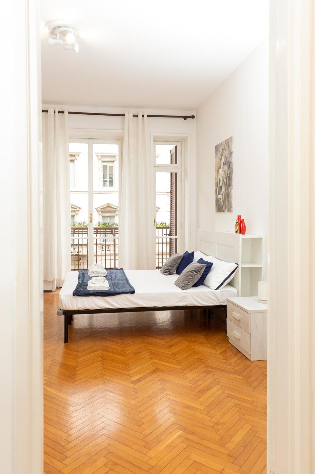 Picasso - Spacious Exclusive Apartment Milán Exteriér fotografie