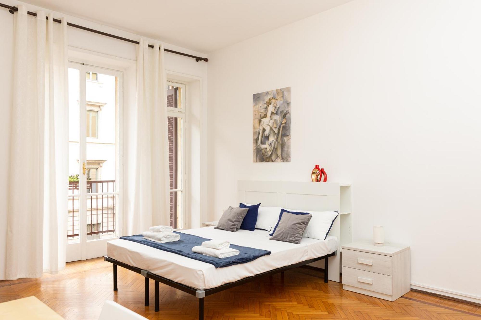 Picasso - Spacious Exclusive Apartment Milán Exteriér fotografie