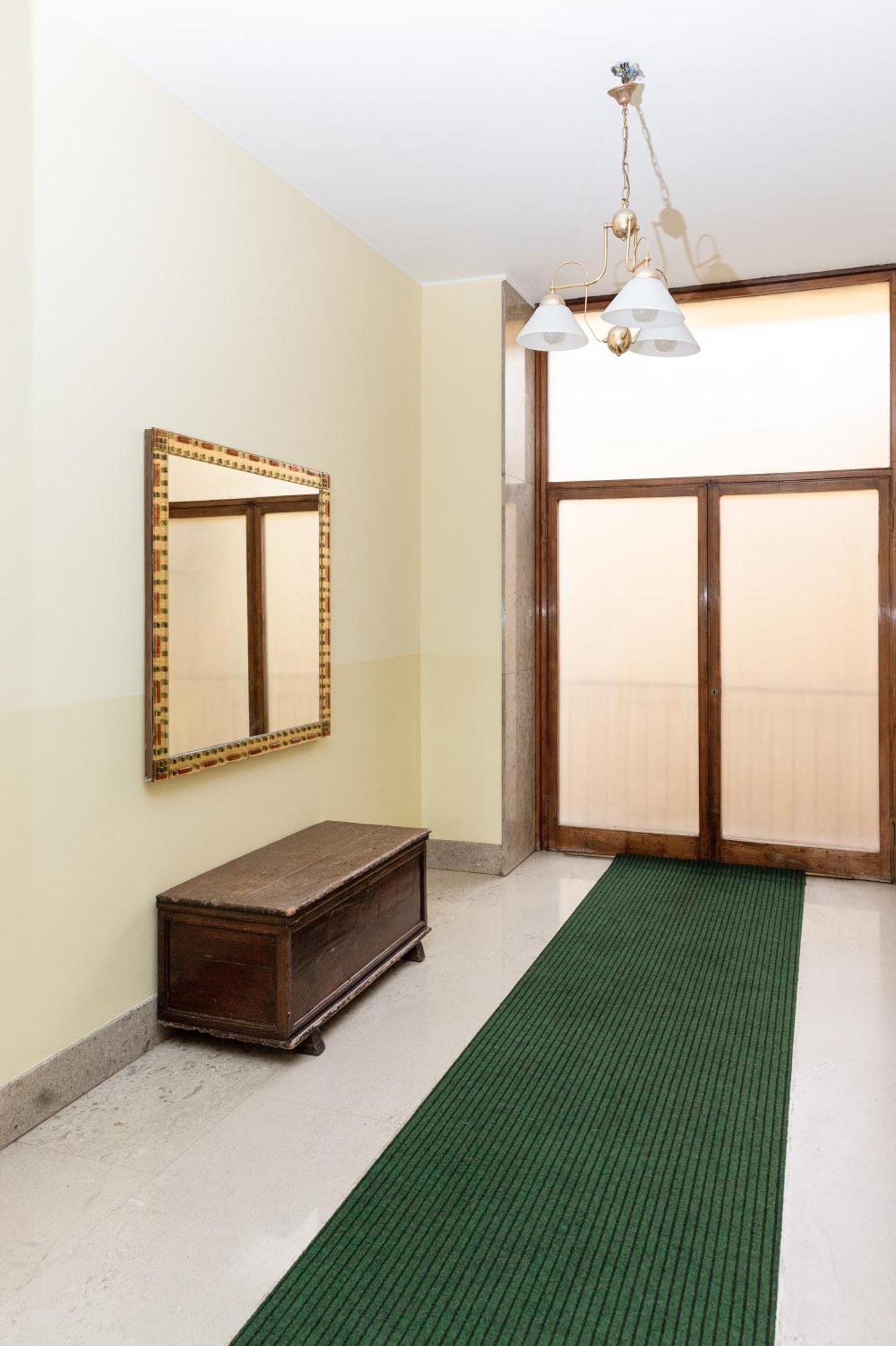 Picasso - Spacious Exclusive Apartment Milán Exteriér fotografie